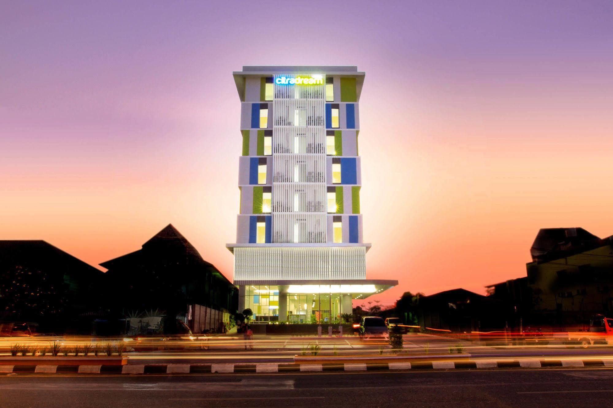 Hotel Citradream Cirebon Luaran gambar